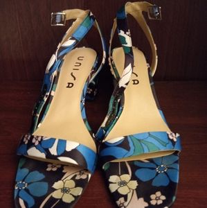 Floral, blue, open toed sandal